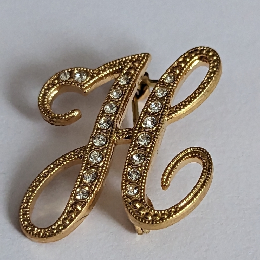 Initial H Gold tone with Rhinestone 1" brooch pin signature letter H - Picture 4 of 6